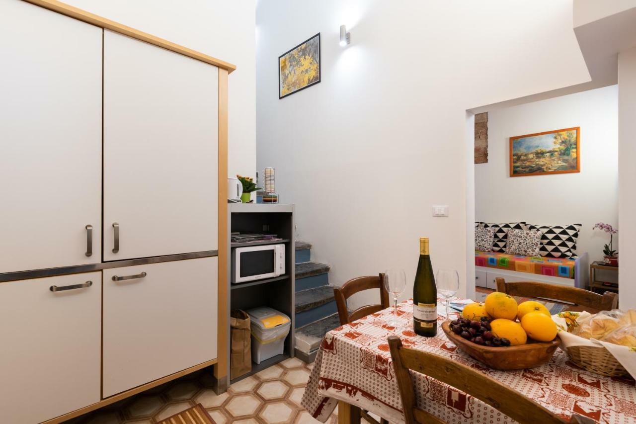 Stella Apartment Прато Экстерьер фото